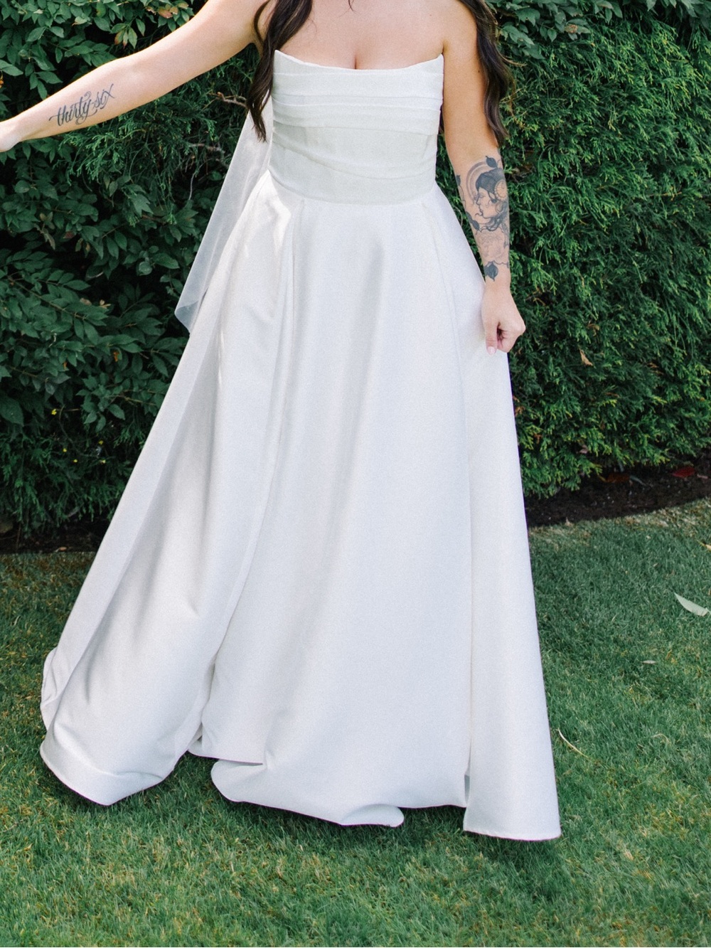 Sau Lee Wedding Dress “Heidi” size 6 - Picture 6 of 8